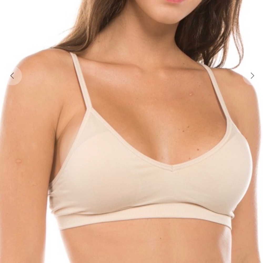 Anemone Seamless V-Neck Bralette ONE SIZE Adjustable Straps Removable Cups NEW